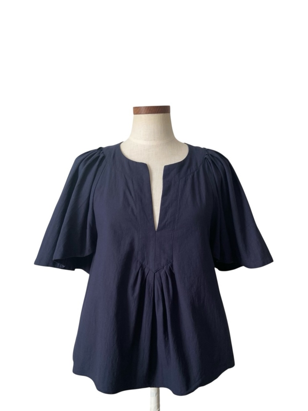 Pomander Place Navy Finley Flutter Sleeve Top Sz XS